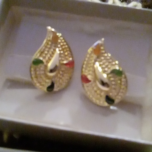 Vintage 1986 clip on earrings named paisley colors dated with sleeve and box - Picture 3 of 8